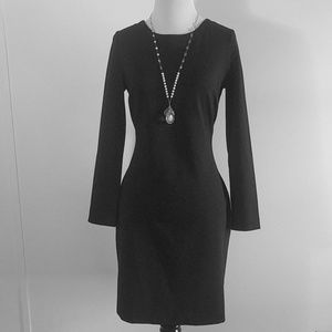Banana Republic backwards V black LS dress 8P